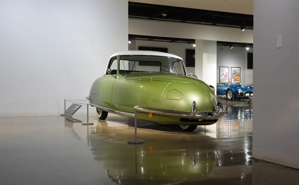 These forgotten 3-wheeled cars were concept cars, failed car inventions, experimental cars, and each one was an unusual car with bold ambition