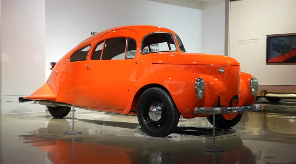 These forgotten 3-wheeled cars were concept cars, failed car inventions, experimental cars, and each one was an unusual car with bold ambition