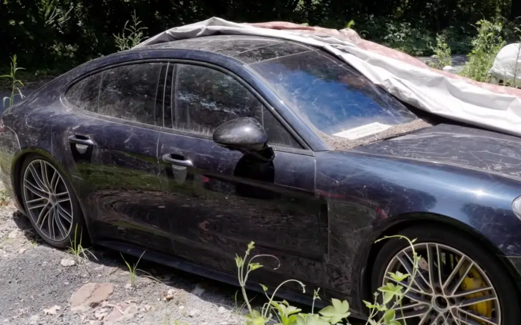 Men managed to get inside supercar graveyard in China and discovered Bentleys Porsches and Aston Martins rotting away