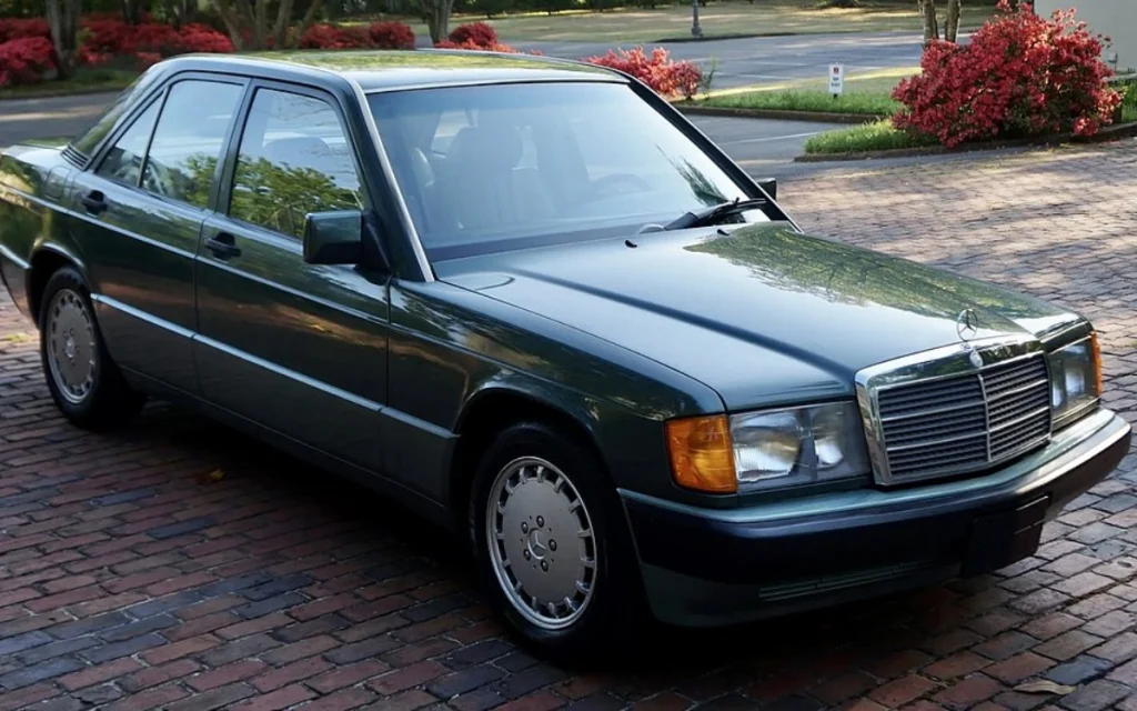 North Korea's fake Mercedes ended up becoming one of the weirdest cars ever created