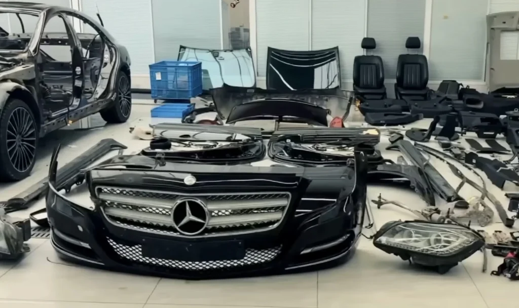 Man rebuilds beat-up Mercedes-Benz from the ground up and sells for questionable profit