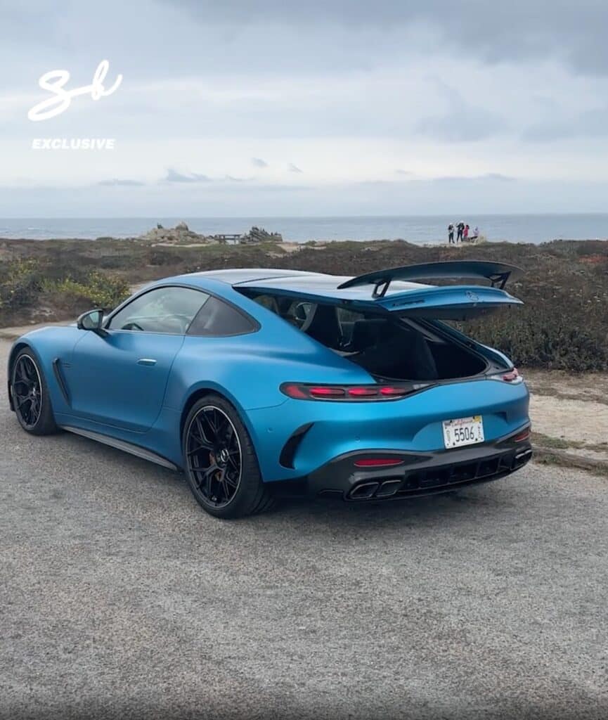 Mercedes AMG GT63 trunk opens