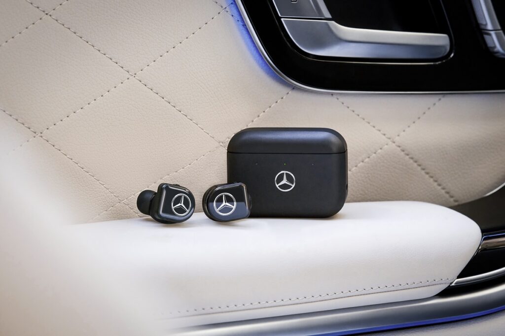 Mercedes-Benz ear buds