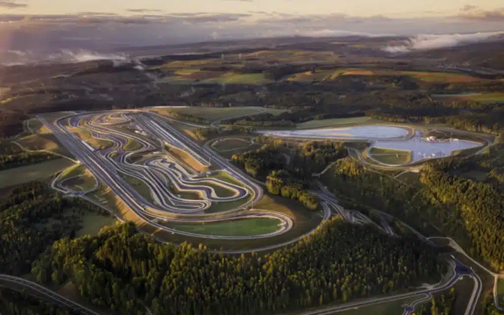 Mercedes once created the notorious death curve at its Stuttgart test track, and its the ultimate trial for drivers that can cause blackouts
