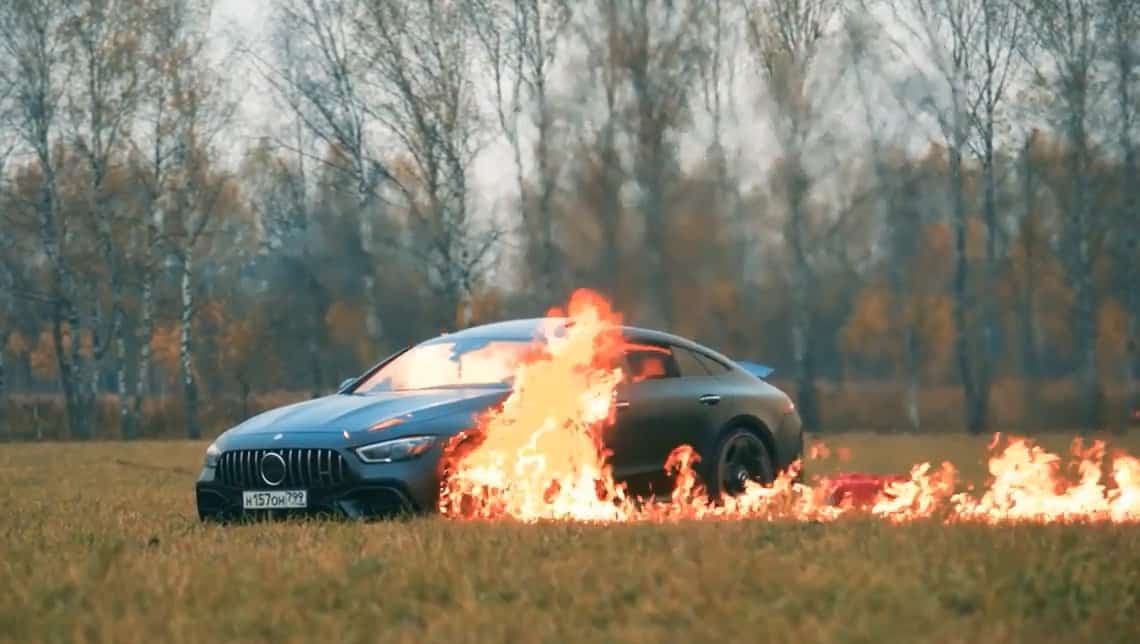 Mercedes set on fire