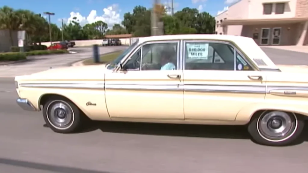 US woman purchased lifetime warranties on all her 1964 Mercury Comet's parts so she could keep it running at over 500,000 miles for free