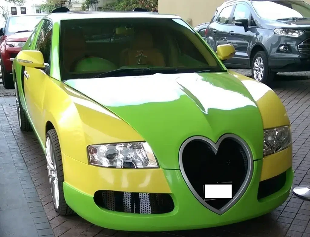 Bugatti Veyron copies have officially gone too far with this green and yellow replica