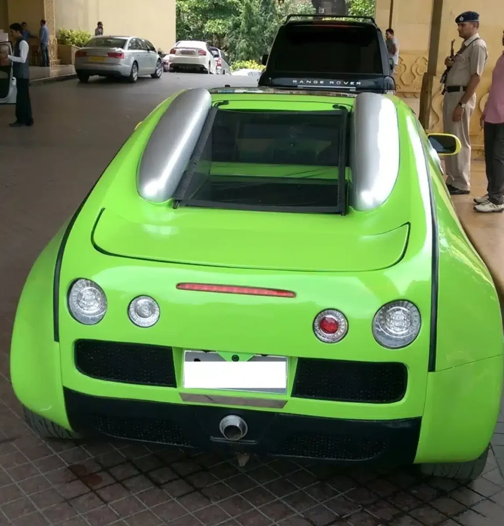 Bugatti Veyron copies have officially gone too far with this green and yellow replica