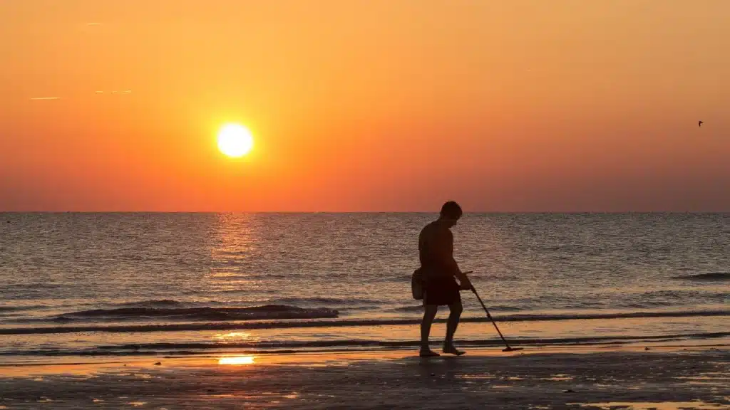 3-year-old playing with dad's metal detector unearths $4 million 500-year-old gold pendant