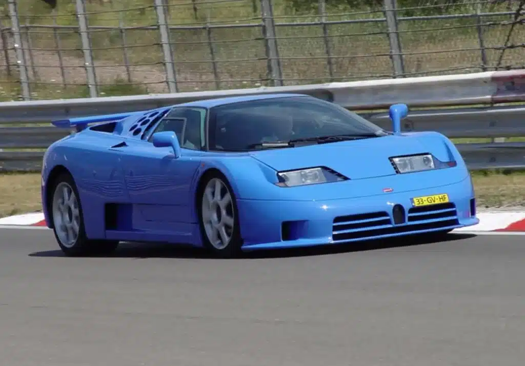 Bugatti EB110 supercar