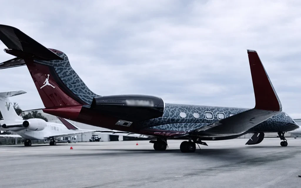 Michael Jordan reportedly dropped half a million dollars on a very specific paint job for his Gulfstream G650er private jet, which typifies the baskeball icon