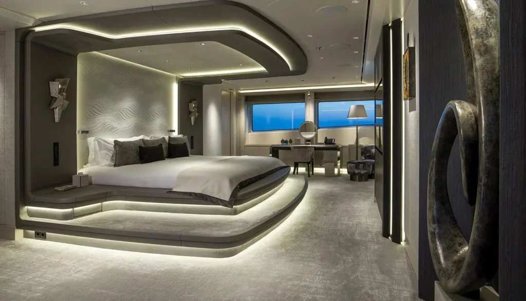 Florida residents drooling as Michael Jordan’s $115,000,000 ‘floating wealth’ superyacht takes over Palm Beach