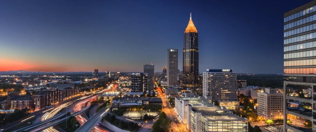 Philadelphia man flies to Atlanta for work and breaks down the surprising cost of his 800-mile commute