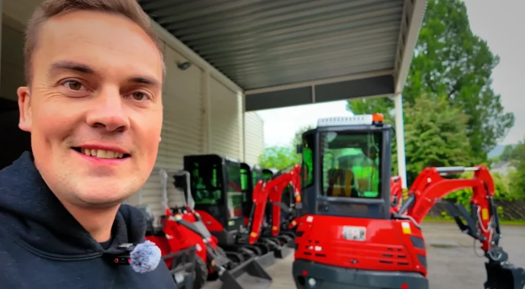 Man buys 20 tons of mini excavators from China and is left stunned with what arrives