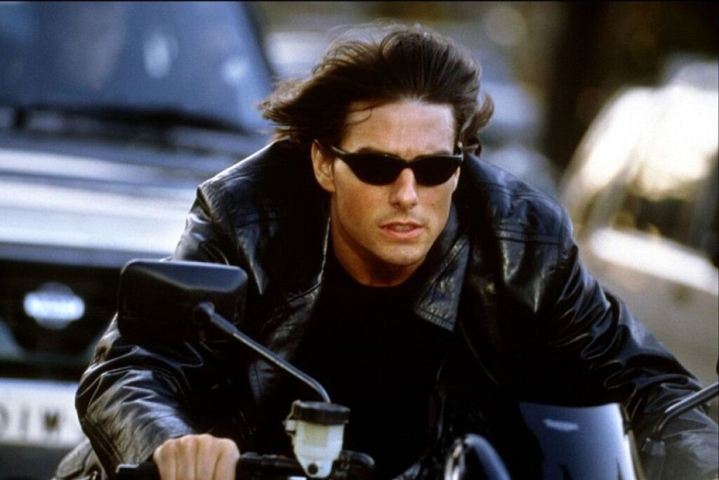 Tom Cruise in Mission: Impossible II
