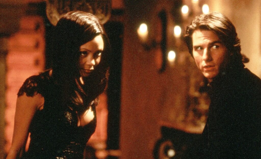 Tom Cruise and Thandiwe Newton in Mission: Impossible II