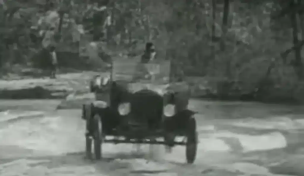 Model T Off-roading 1920s