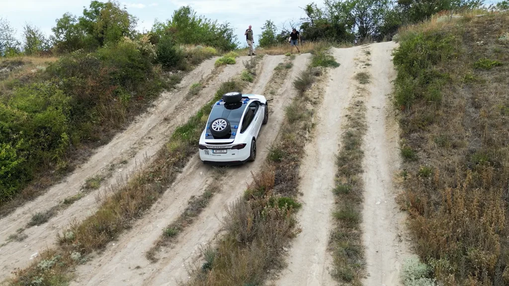 Man pushes his Tesla Model X to the extreme in off-roading challenge with surprising results