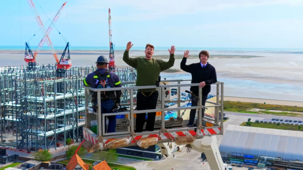 MrBeast shows the incredible difference between $1 and $1,000,000,000 tech in new video