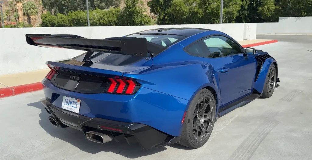 First reviews for the 2025 Ford Mustang GTD are out and it's looking very good for the $325K car