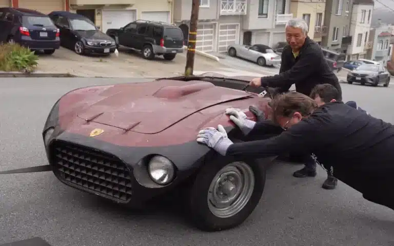 Completely unknown Ferrari racing roadster has become a mystery for the internet
