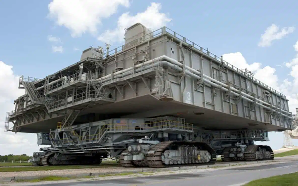 The $130m Crawler is the biggest vehicle in the world and carries space  rockets – Supercar Blondie