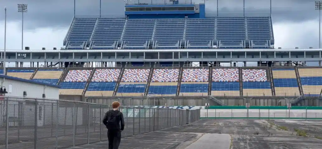 Urban explorer uncovers left behind NASCAR cars at abandoned Kentucky track