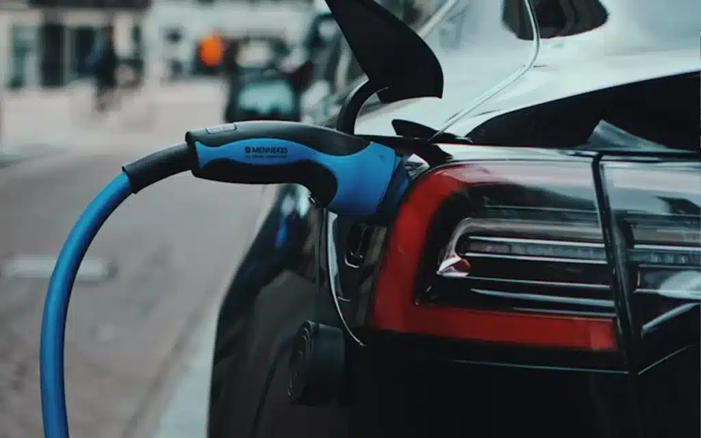 New EV owners have come together to share their thoughts about making the change from gas cars, after one person finally upgraded to a Volkswagen ID.3