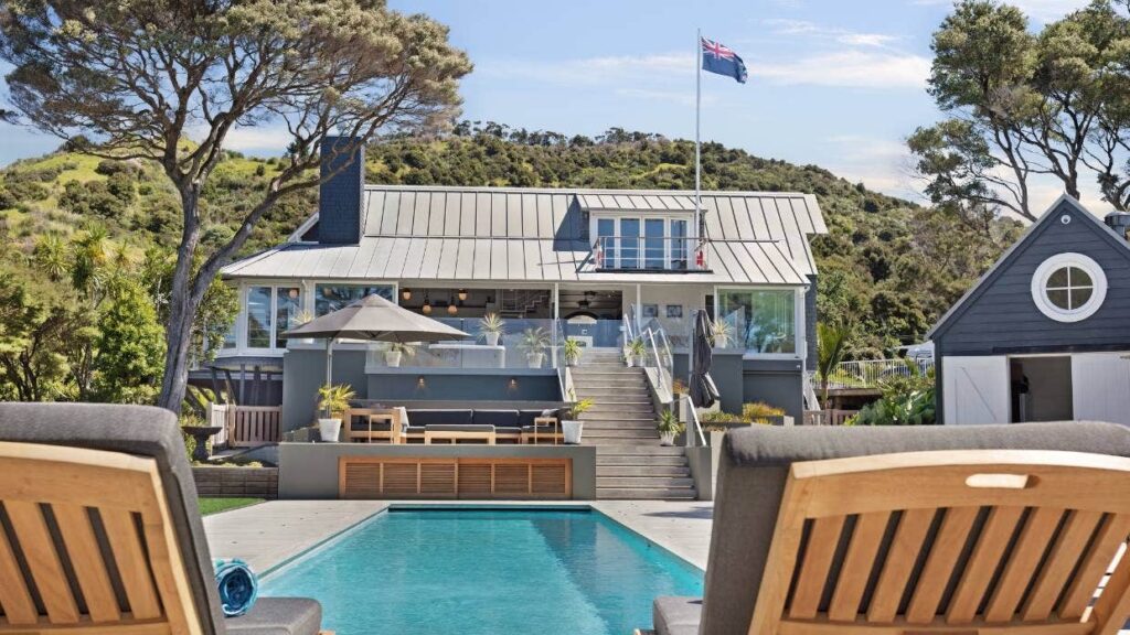 New Zealand seaside mansion is designed like a superyacht