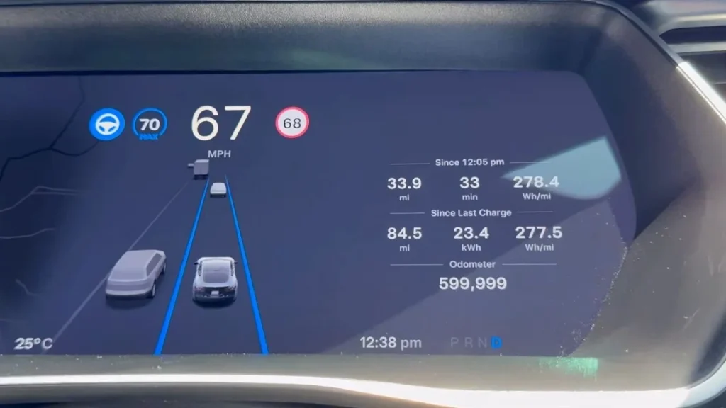 Man who's owned Tesla Model S for 8 years has reached 600,000 miles with only one battery change and says it still 'drives like new'