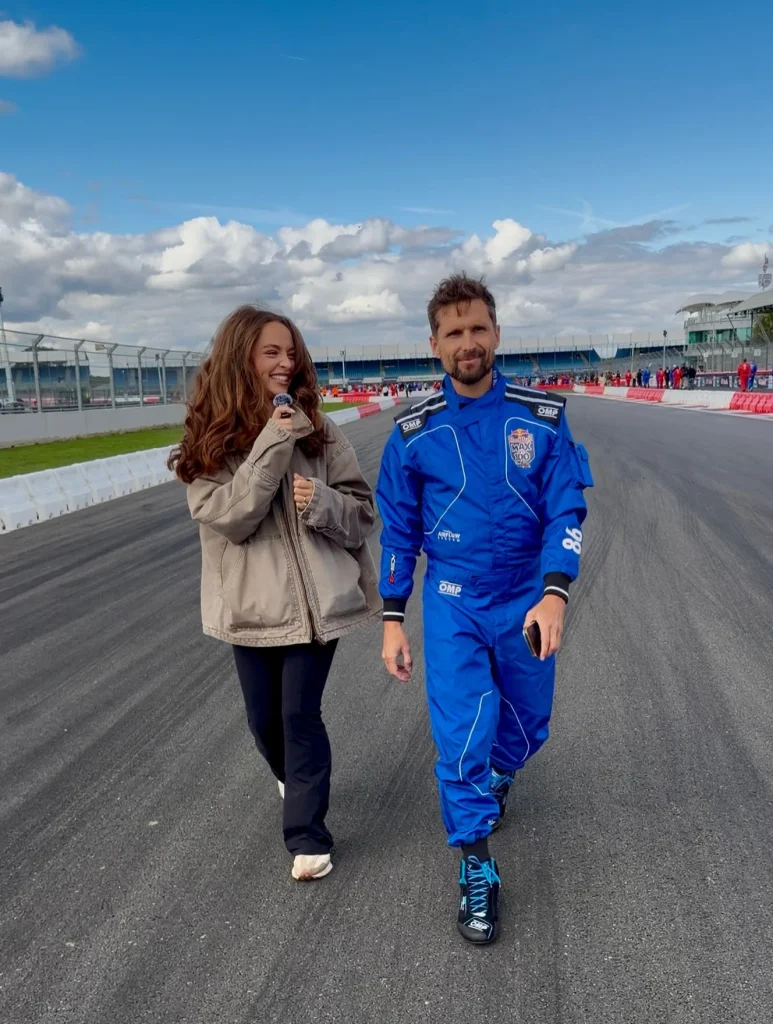 We raced Max Verstappen along with 99 other drivers with the F1 star starting at the back and this is how we got on