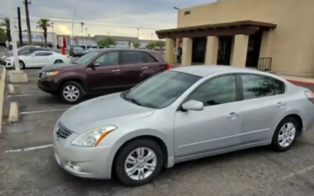 An Arizona Nissan Altima Facebook Marketplace deal quickly unraveled after a buyer uncovered a salvage title and a string of suspicious details.