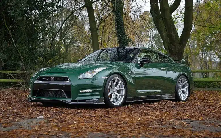 Nissan GT-R