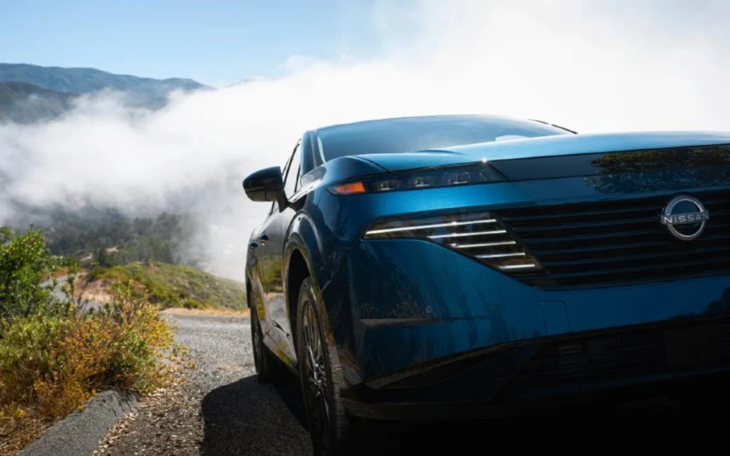 2026 Nissan Murano brings fresh style and comfort upgrades but hybrid fans are left waiting as the mid-size SUV does not have a hybrid option