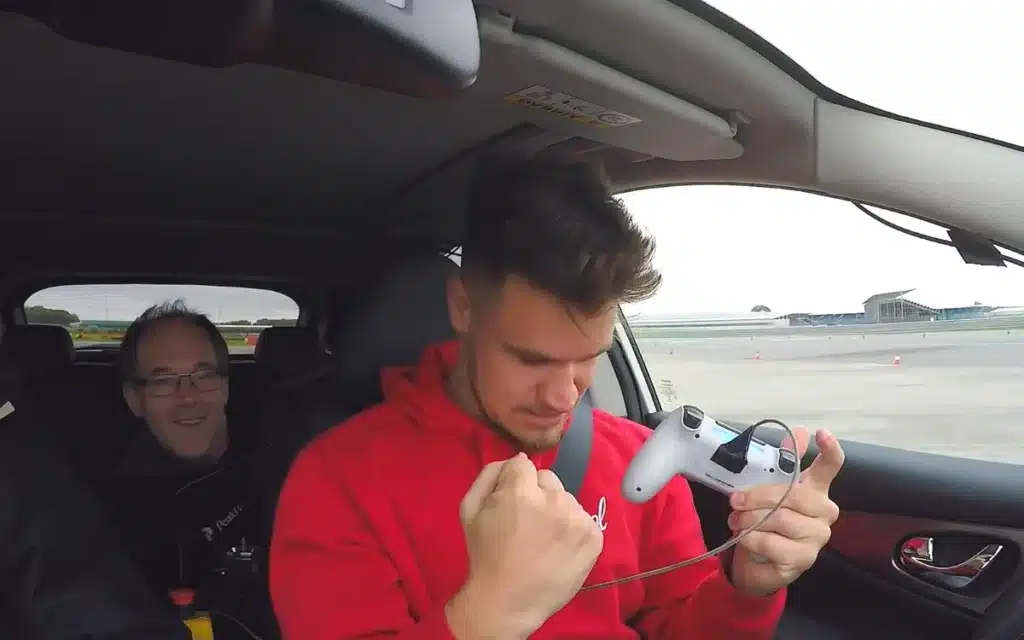 This UK YouTuber has just used a PS4 controller to drive a 200mph R35 Nissan GTR like real-life Gran Turismo and it worked a treat