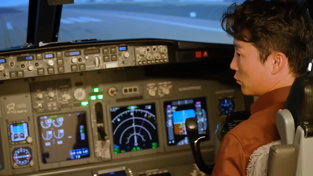 North Korean Air Force pilot who fled the country gets to fulfil his dream by flying a Boeing 737 for the first time