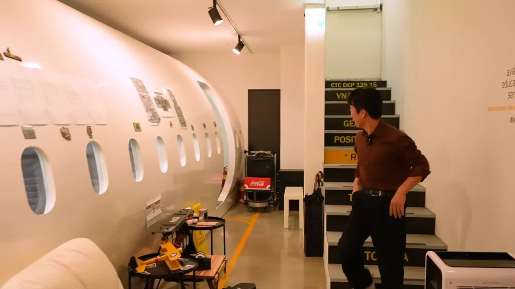 North Korean Air Force pilot who fled the country gets to fulfil his dream by flying a Boeing 737 for the first time