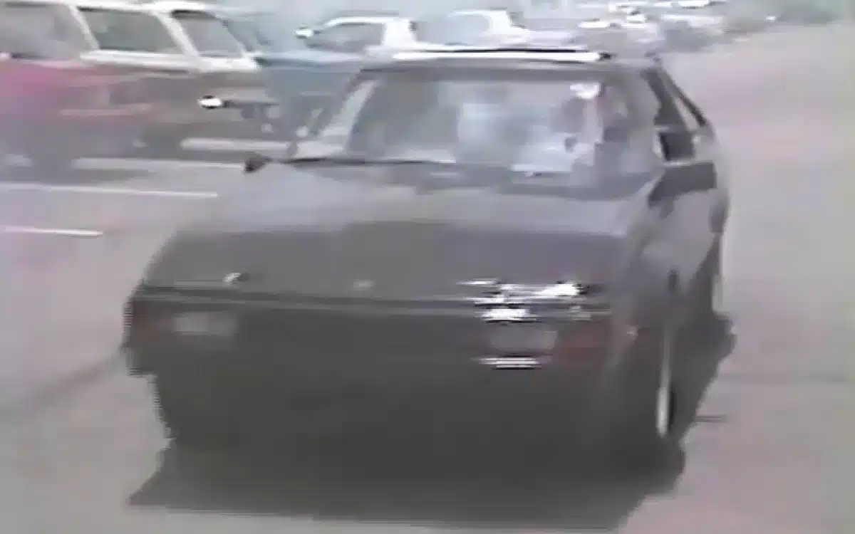 Old Florida high school farewell video shows 80s car culture