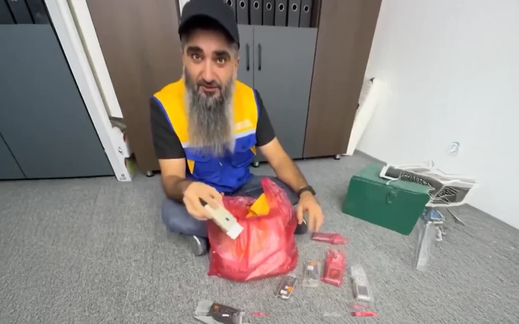 A whopping 16 years after placing his original order, this man finally receives the Nokia phone order, but what turns up is nothing like modern technology