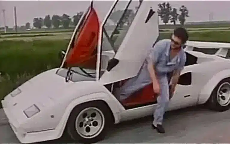 Old footage of Lamborghini testing the 1987 Lamborghini Countach is going viral for how incredibly unhinged it was