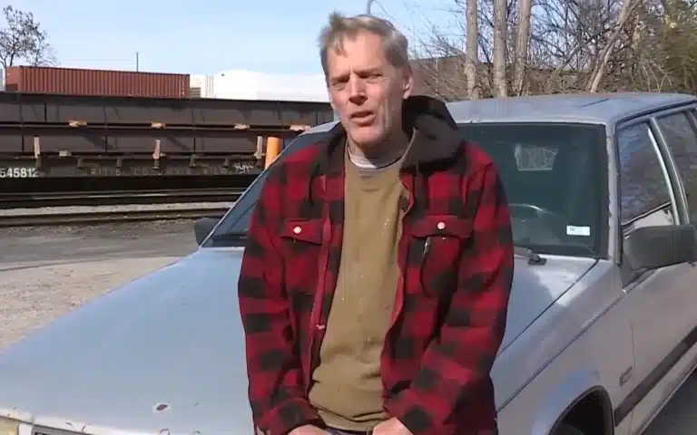 This Missouri man drove 1,000,000 miles in a 1991 classic Volvo 740, winning a 30-year bet, and received a gift from the manufacturer that has split drivers