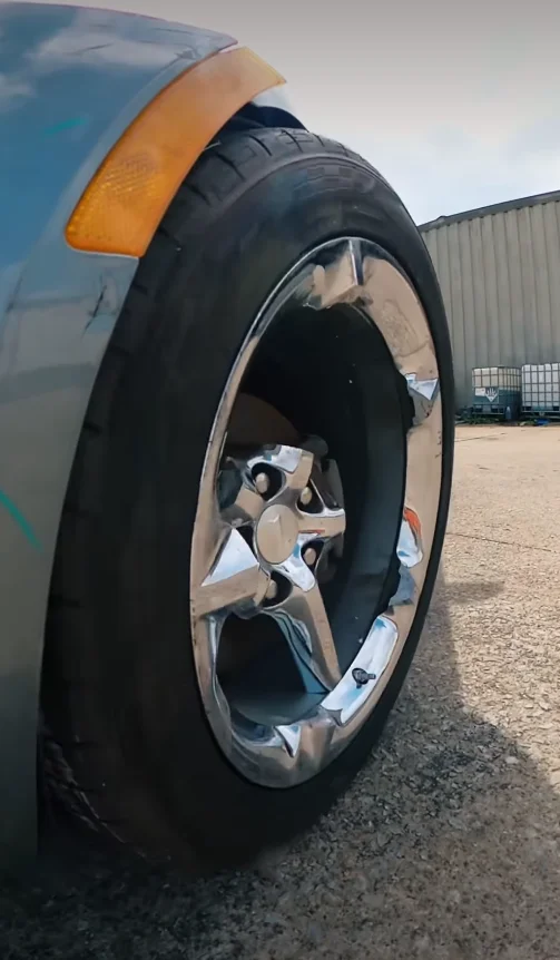 Man tests out how a single-spoke wheel concept would work in real life and physics teaches him a very fast lesson