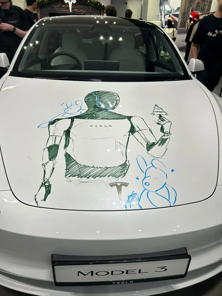 We met Tesla Optimus on its first trip to Europe and one thing it did caught us off guard