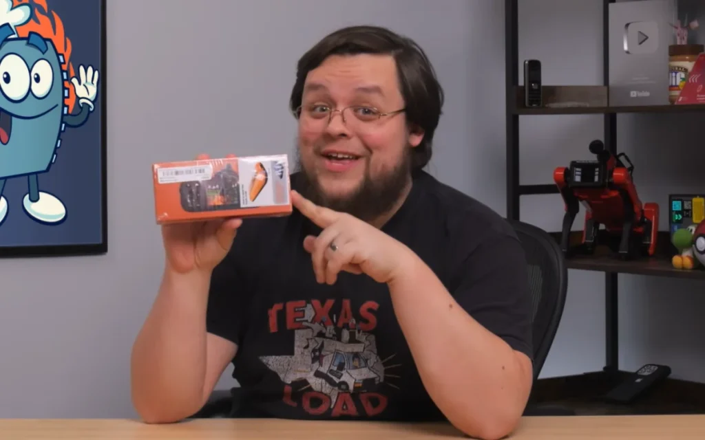 North Carolina man sees $20 phone on TikTok that claims to play PS3 games so he feels he has to buy it to try it out