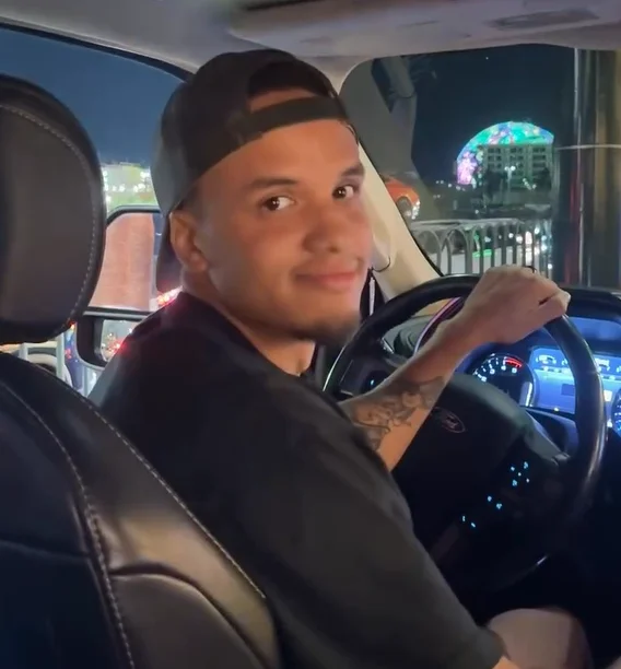 Man can’t believe everyone’s recording his truck when there’s a $5,000,000 Pagani right in front