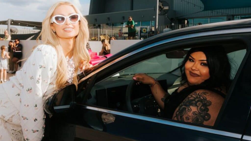 Paris Hilton surprises Texas fan with a brand new car after they lose theirs in a fire