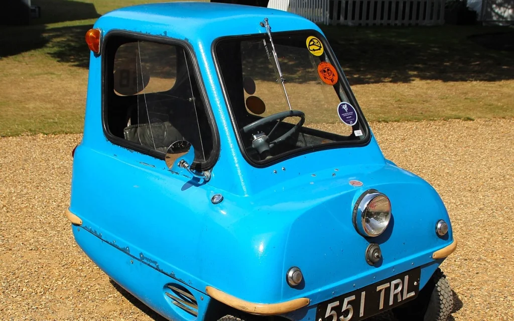 The smallest cars ever built have always fascinated gearheads and casual onlookers alike, and few niches embody this charm as well as microcars. 