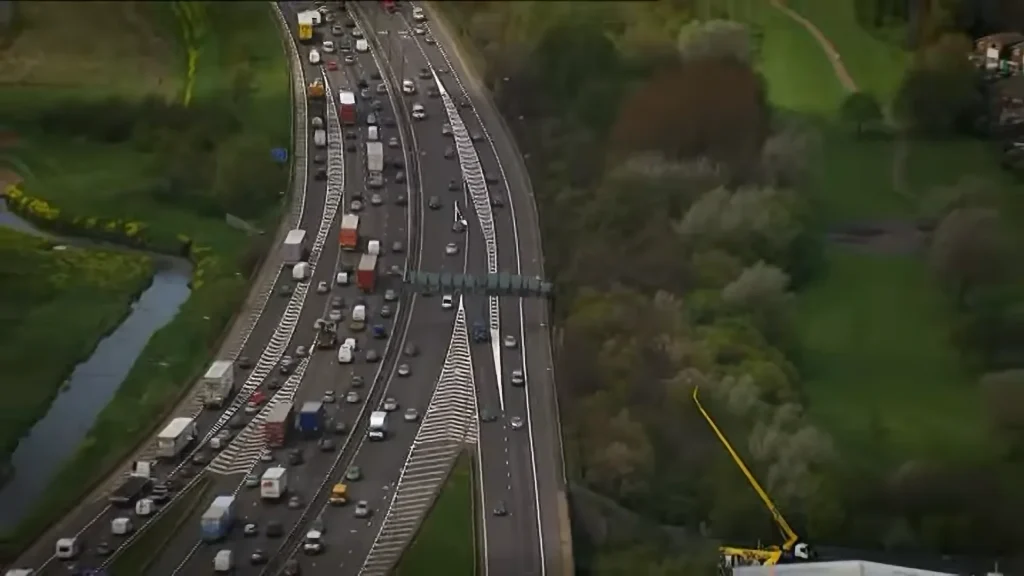 Eye-opening computer modeling shows how phantom traffic jams form and why they stop traffic