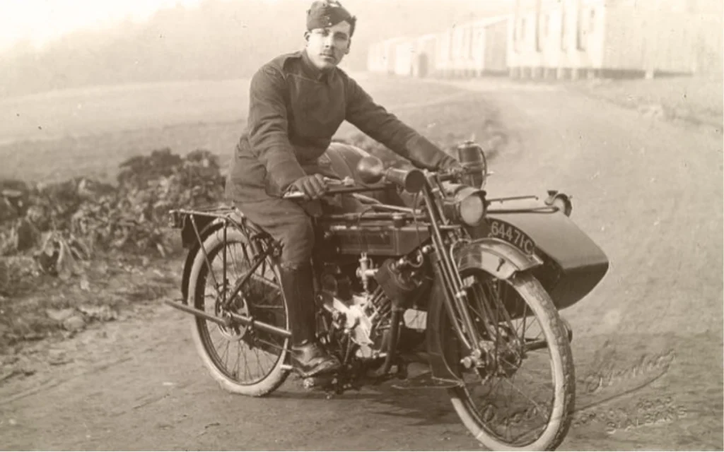 If you love vintage bikes, here’s a cool comeback story: a historic British motorcycle brand called Phelon & Moore is roaring back to life after decades away.