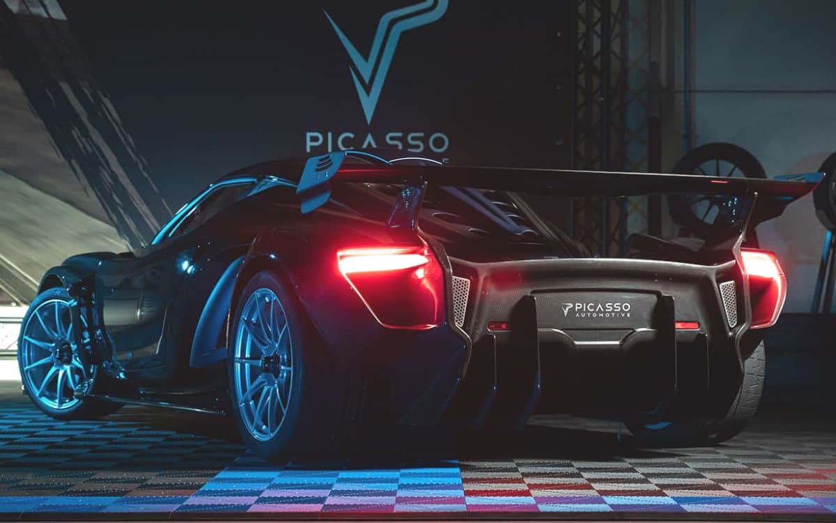 The Picasso 660 LMS rear view